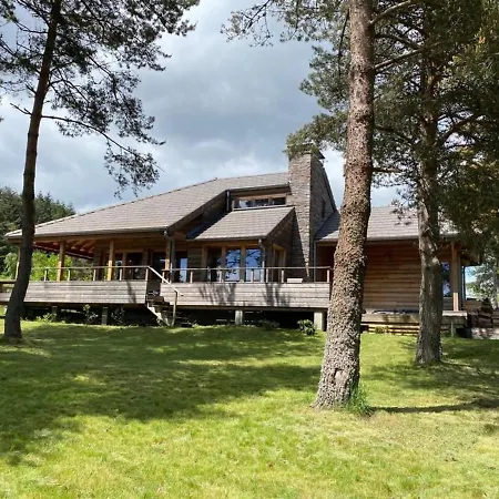 Luxe Et Detente : Avec Privatif Et Acces Piscine, Golf, Et Aire De Jeux. - Fr-1-582-39 Le Chambon-sur-Lignon